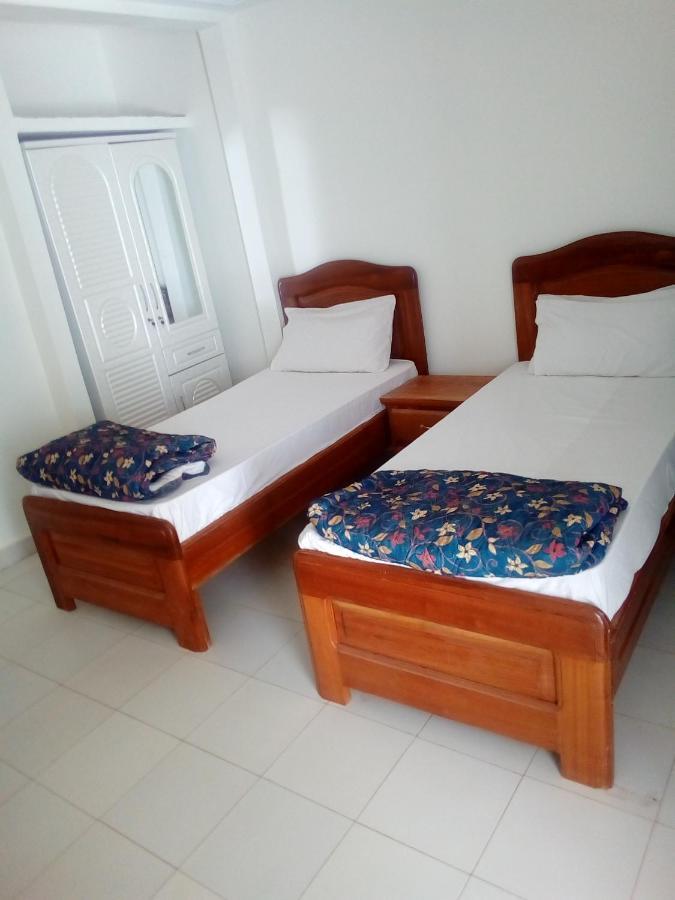 Hotel Paradialaw Dakar Buitenkant foto