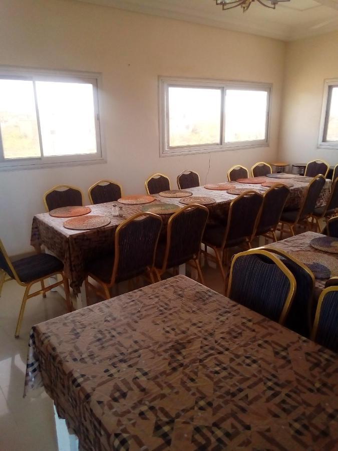 Hotel Paradialaw Dakar Buitenkant foto